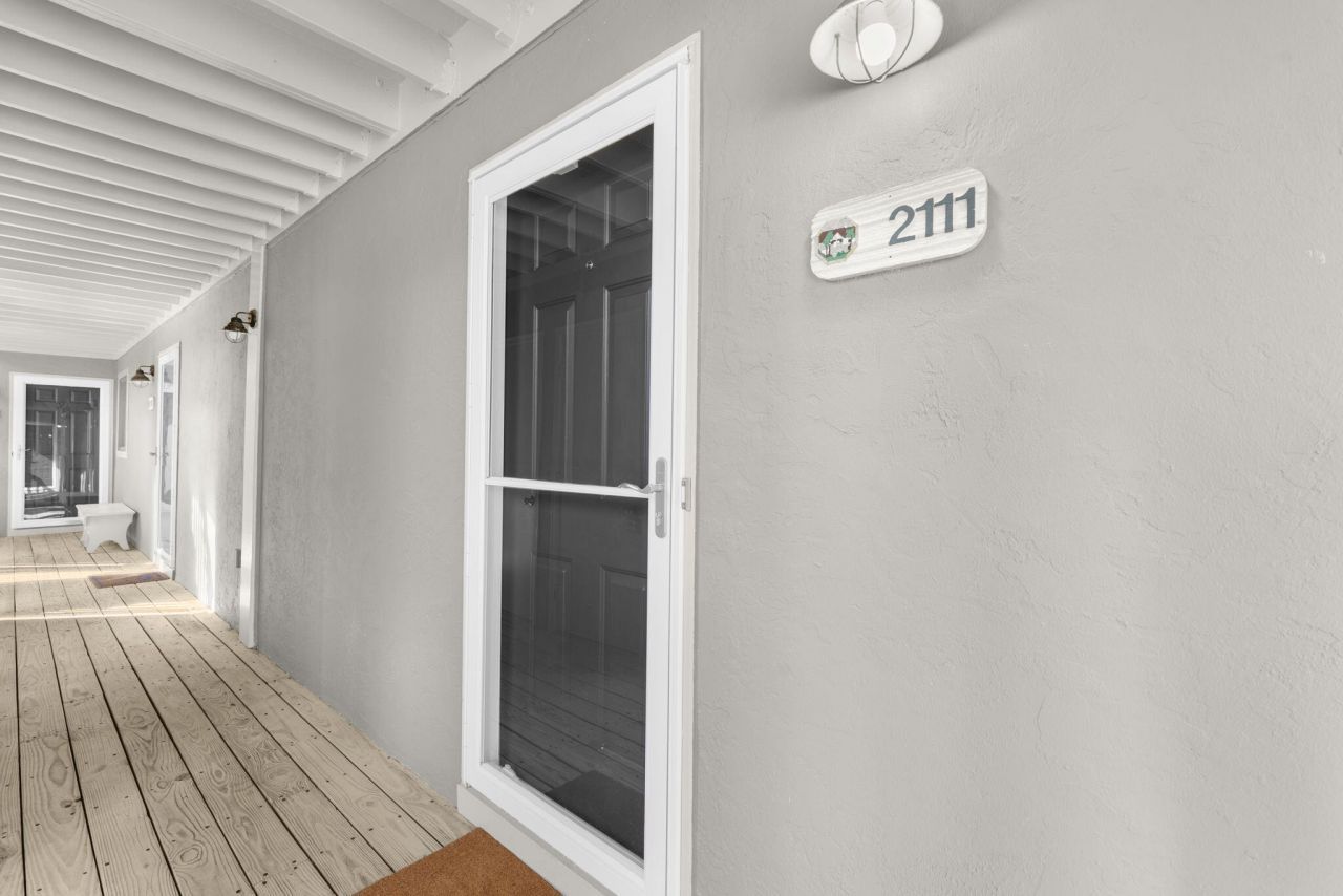 2111 Landfall Way Photo 36