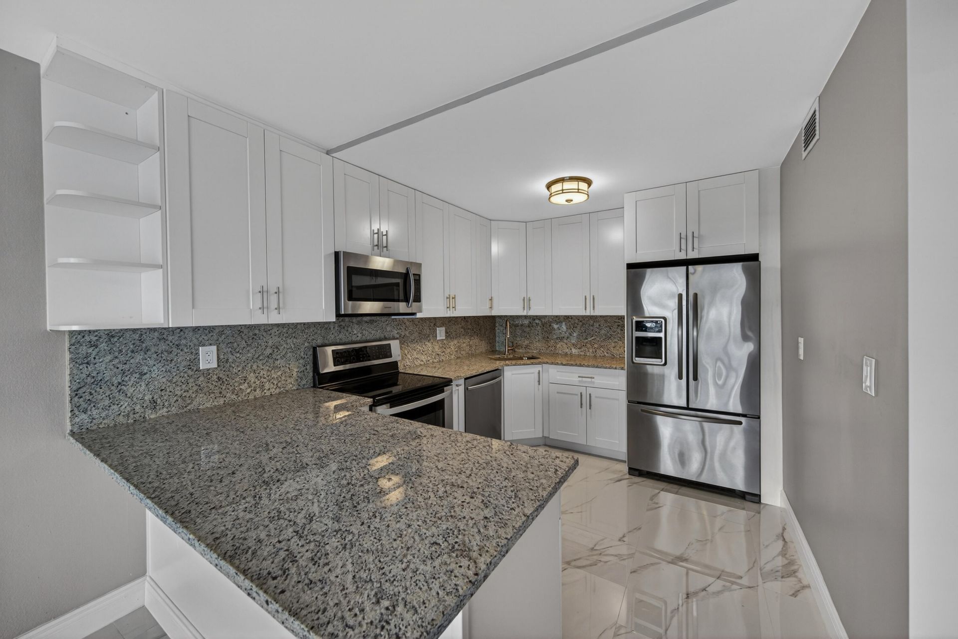 2900 NE 30th Street, Unit L2, Fort Lauderdale, FL 33306 Photo