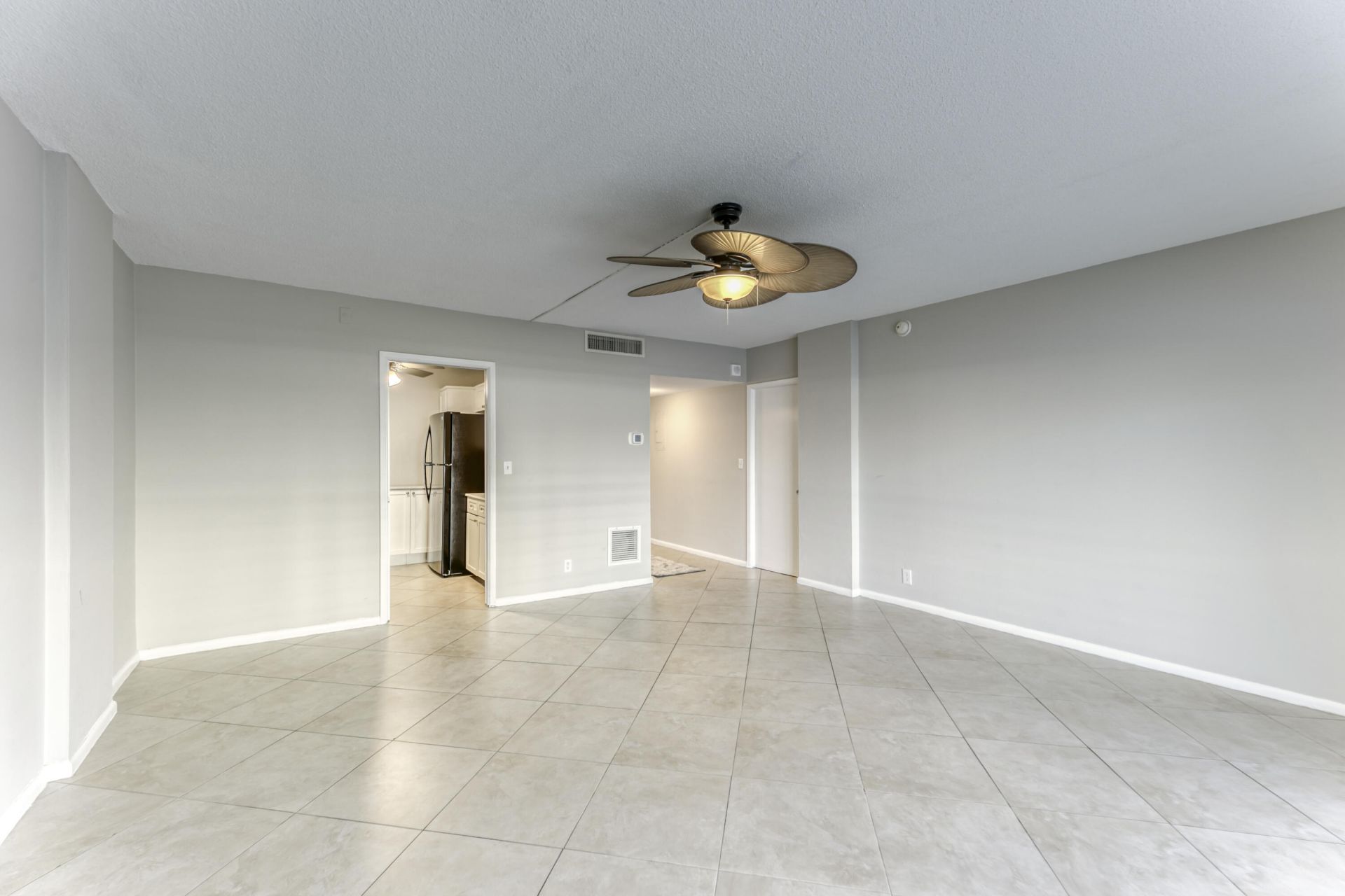 2900 NE 30th Street, Unit L2, Fort Lauderdale, FL 33306 Photo