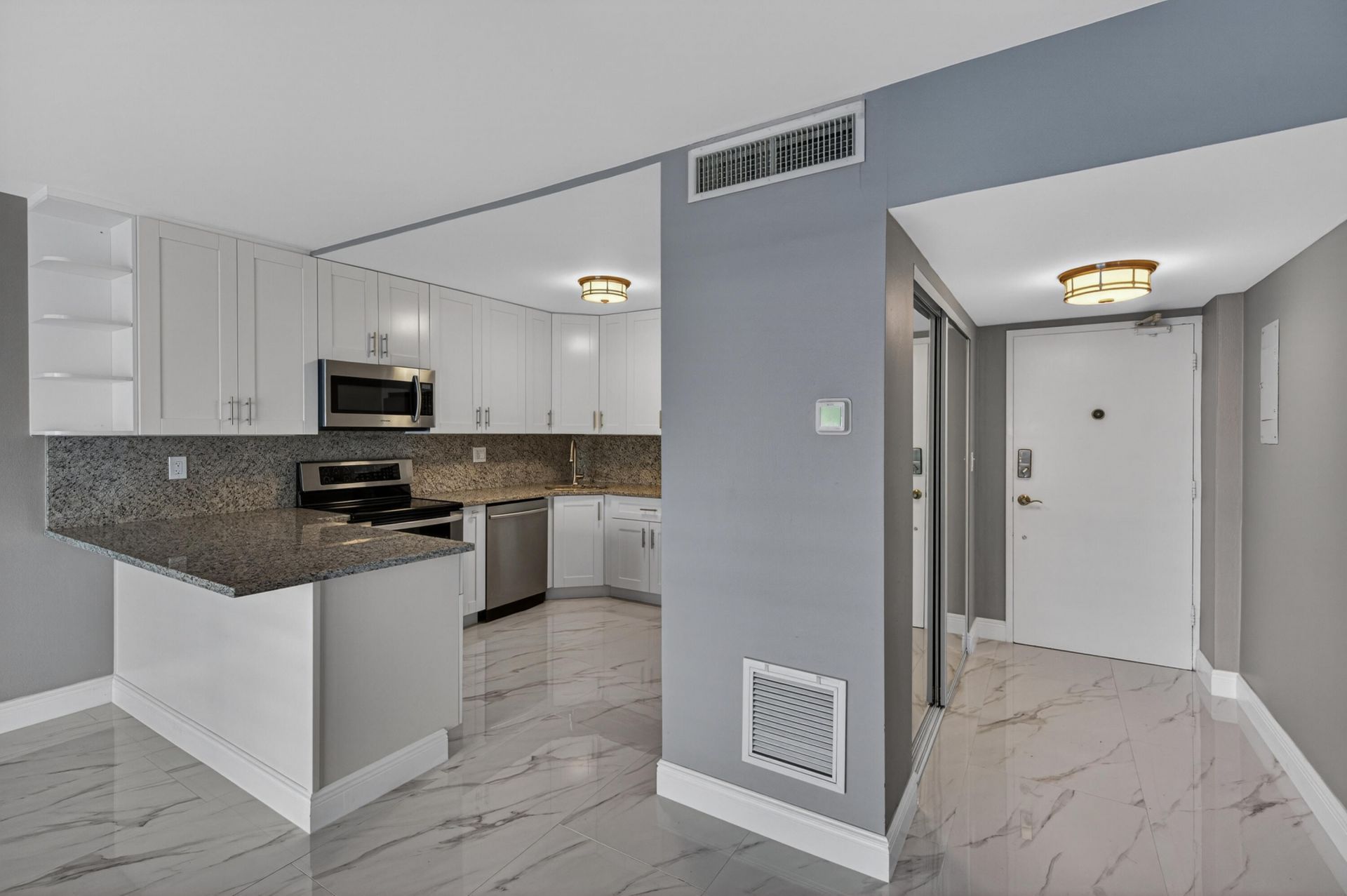 2900 NE 30th Street, Unit L2, Fort Lauderdale, FL 33306 Photo