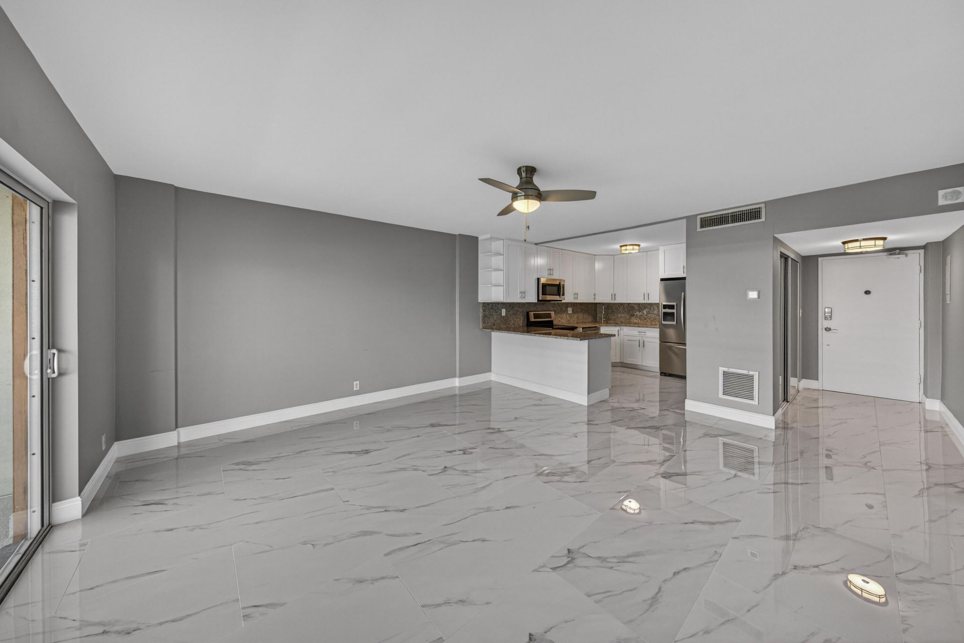 2900 NE 30th Street, Unit L2, Fort Lauderdale, FL 33306 Photo