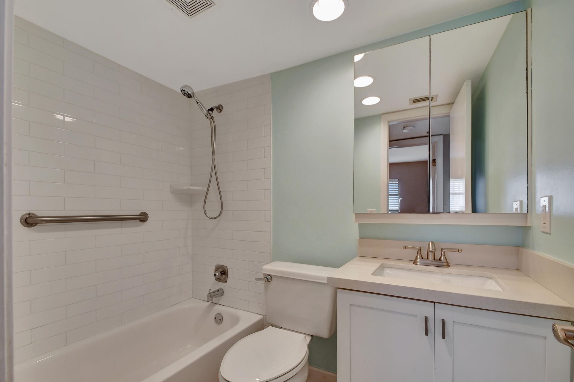 4640 W Lucerne Lakes Blvd W, Unit 502, Lake Worth, FL 33467 Photo