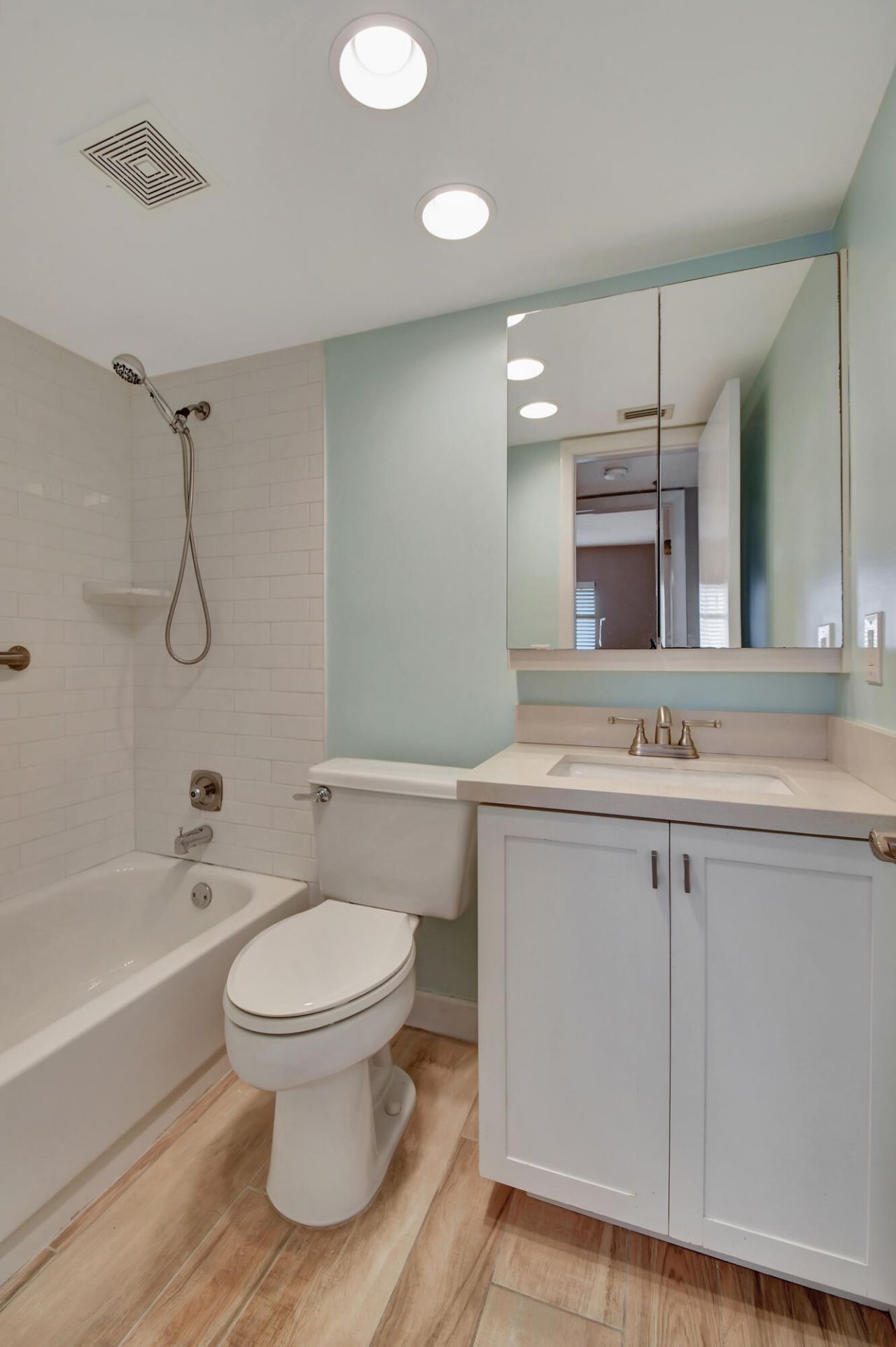 4640 W Lucerne Lakes Blvd W, Unit 502, Lake Worth, FL 33467 Photo