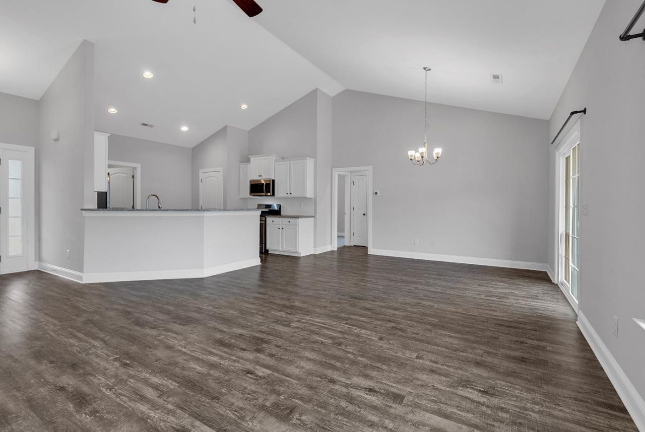 4225 Woodcliffe Dr. Photo 6