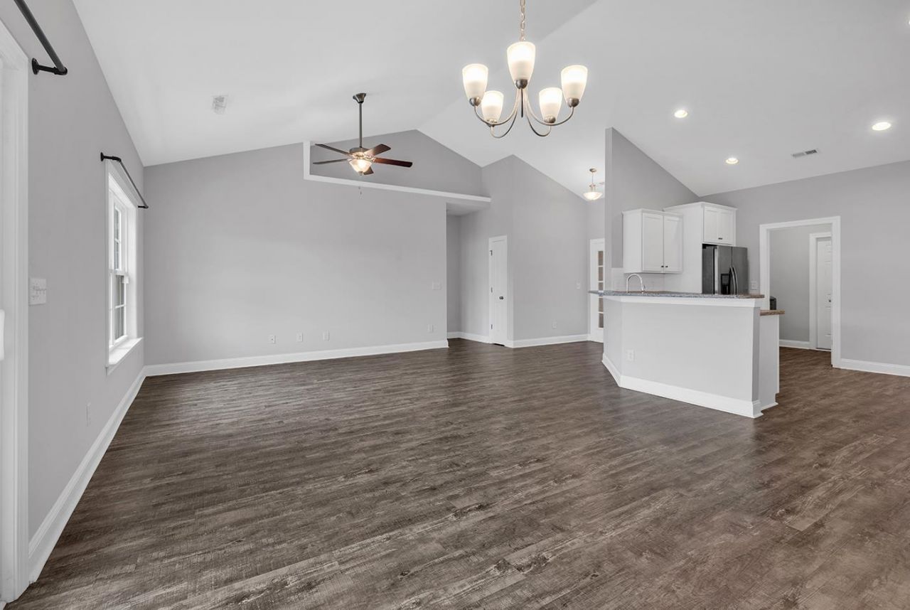 4225 Woodcliffe Dr. Photo 8