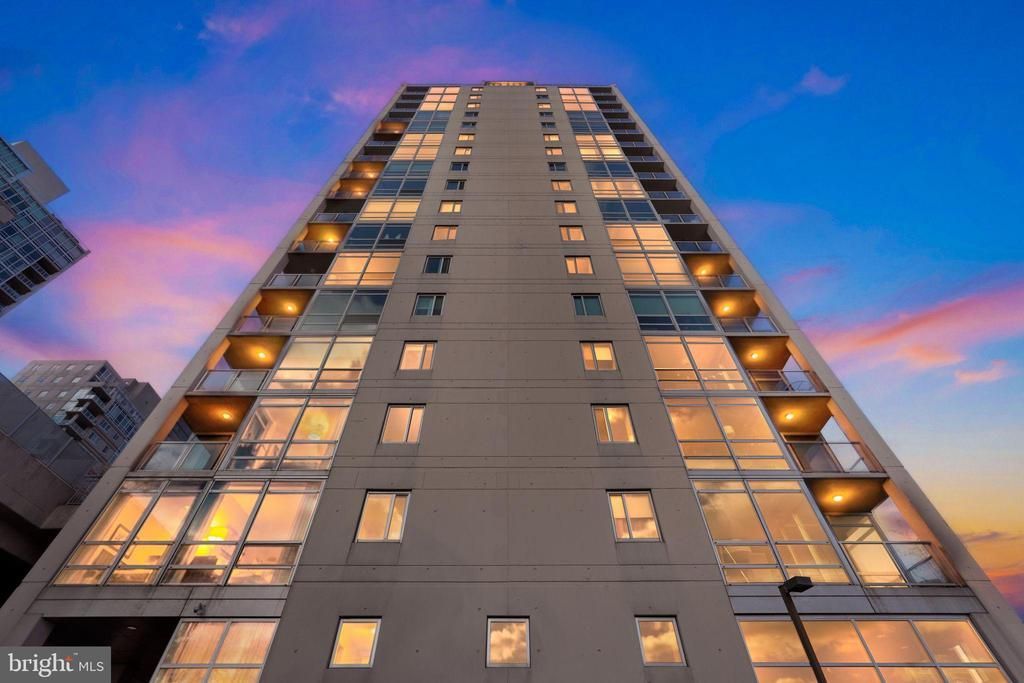 901 N Penn Street, Unit R1801, Philadelphia, PA 19123 Main Photo