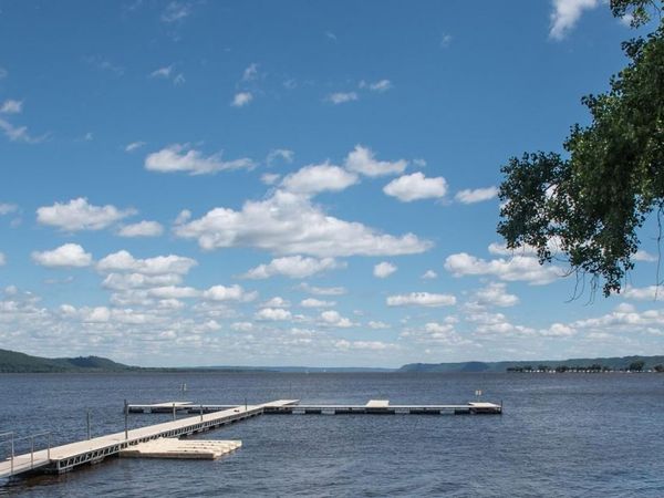 1702 N Lakeshore Drive, Unit 8, Lake City, MN 55041