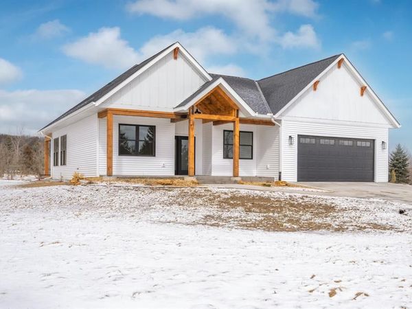 2171 86th Avenue, Osceola, WI 54020
