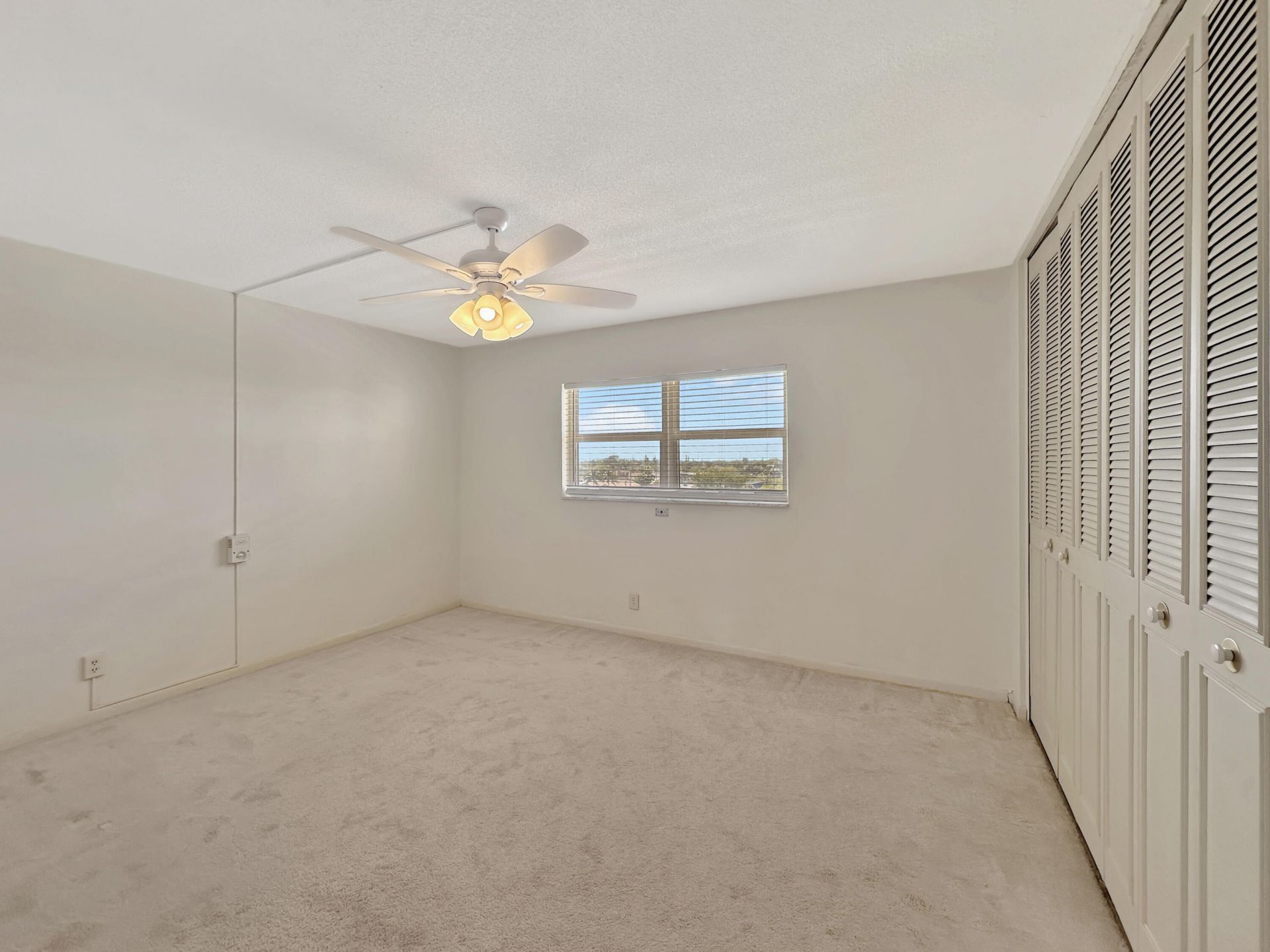 501 Lake Shore Drive, Unit Fifth Floo, West Palm Beach, FL 33403 Photo