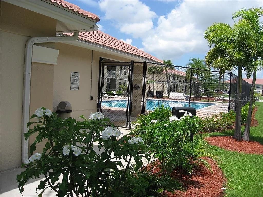 8342 Bernwood Cove Loop , Unit 804, Fort Myers, FL 33966 Photo