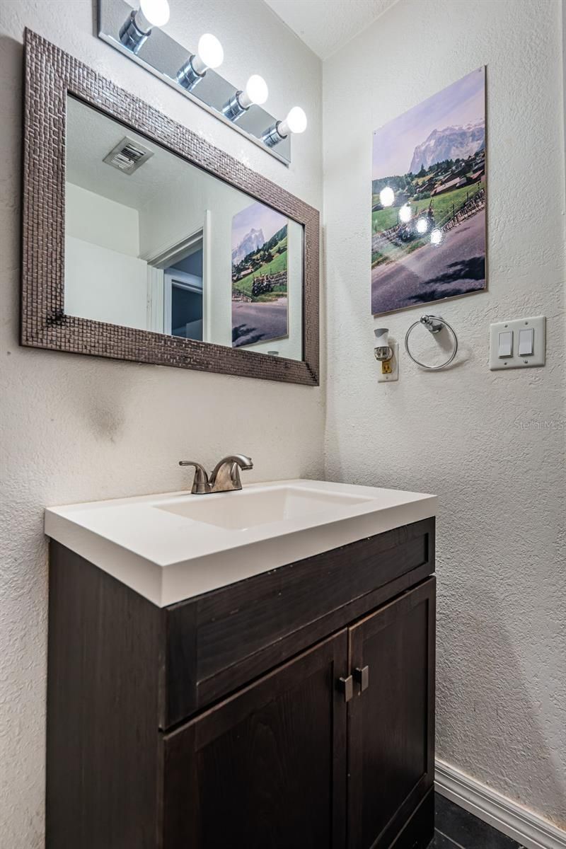 5052 Starfish Drive Se, Unit D, Saint Petersburg, FL 33705 Photo