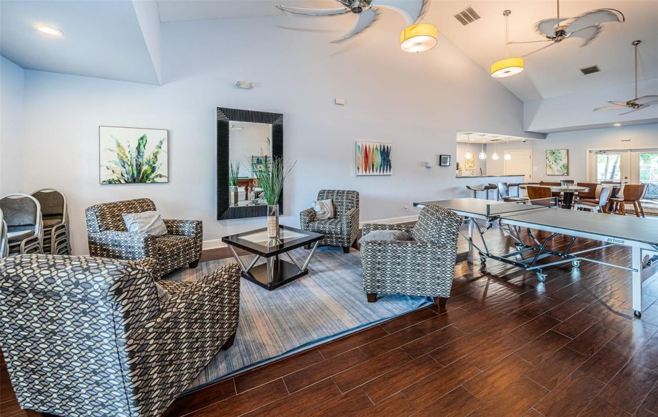 5052 Starfish Drive Se, Unit D, Saint Petersburg, FL 33705 Photo