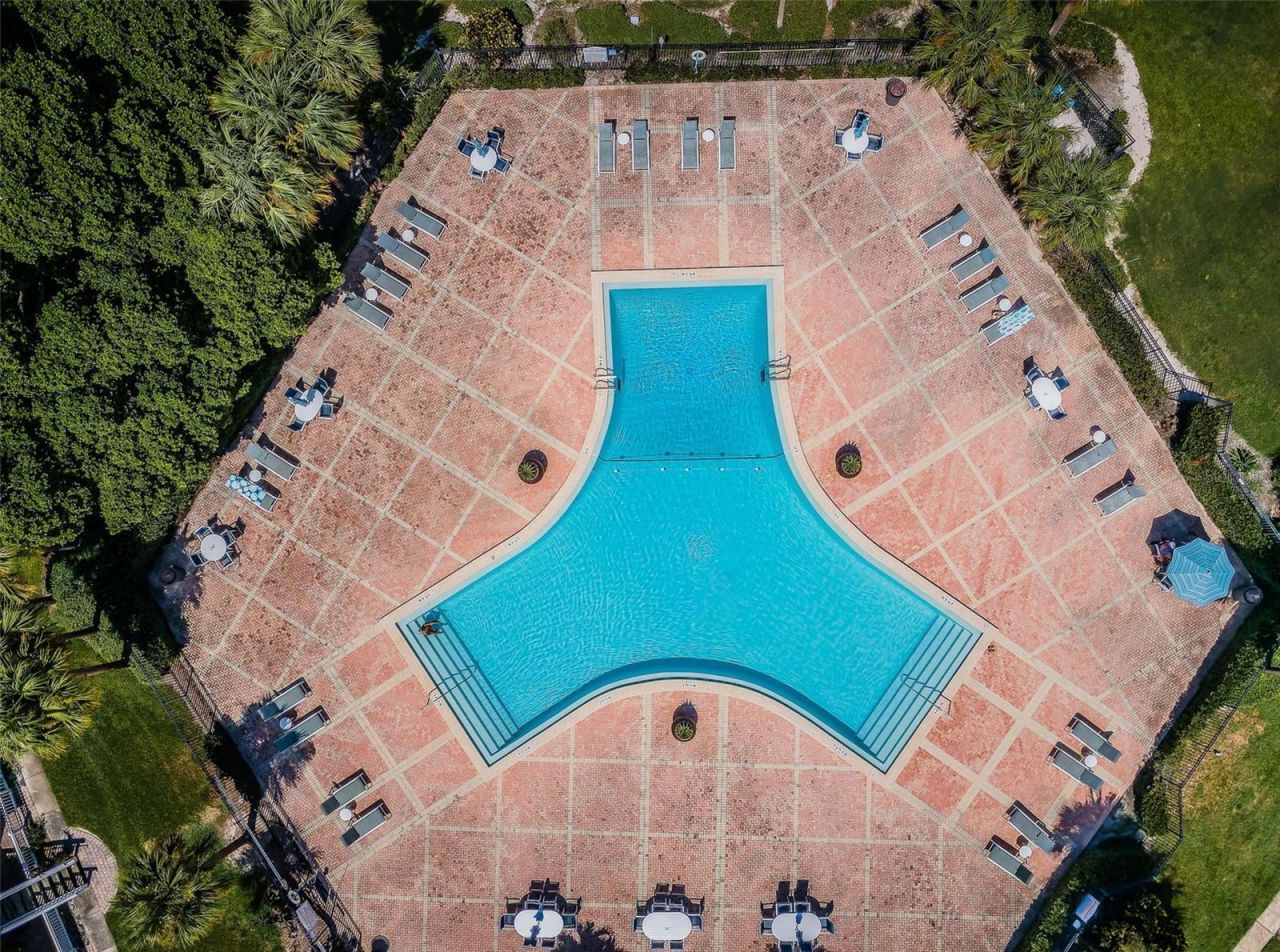 5052 Starfish Drive Se, Unit D, Saint Petersburg, FL 33705 Photo