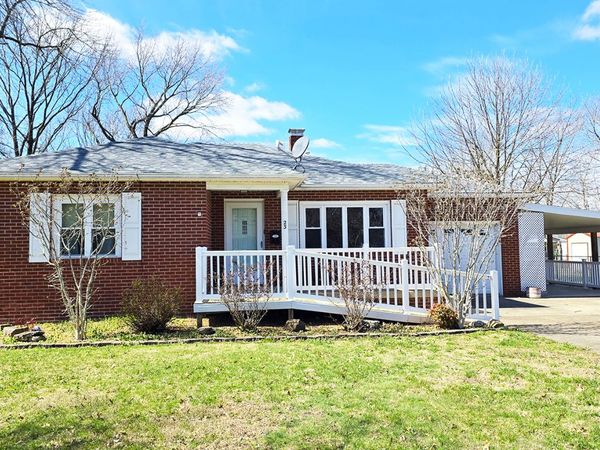 23 Park Lane , Centralia, IL 62801