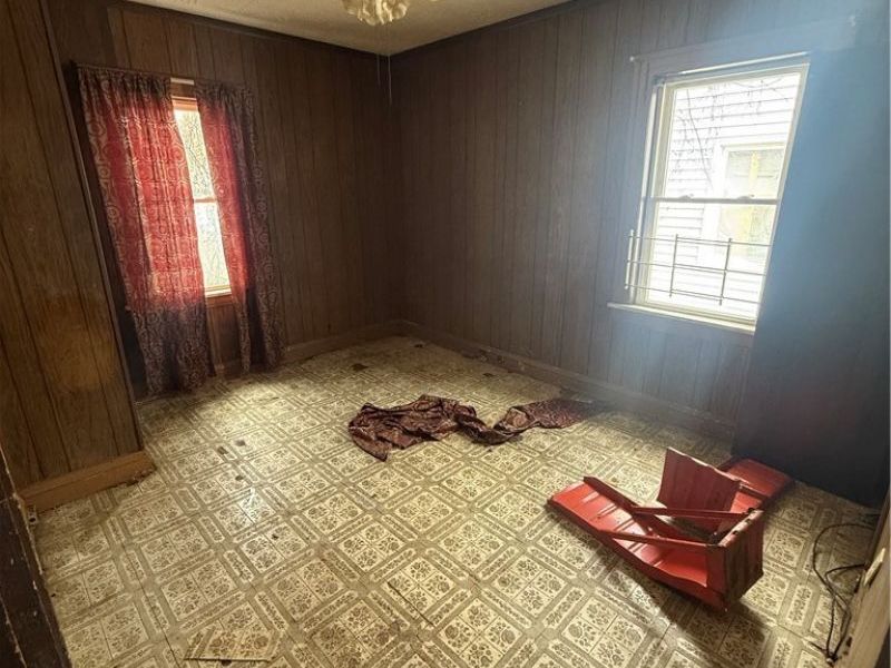 13605 Melzer Avenue, Cleveland, OH 44120 Photo 10