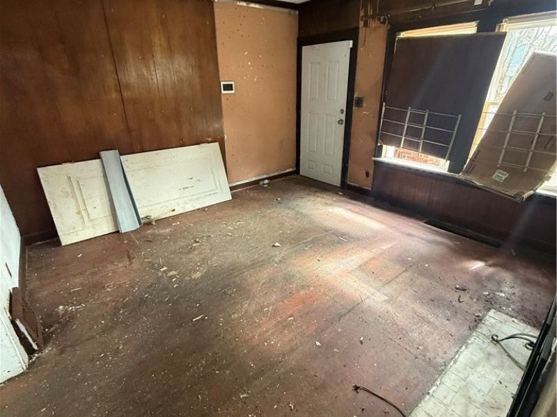 13605 Melzer Avenue, Cleveland, OH 44120 Photo 11