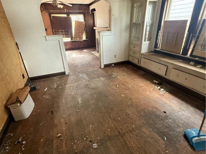 13605 Melzer Avenue, Cleveland, OH 44120 Photo 12