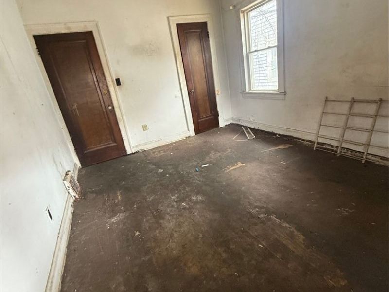 13605 Melzer Avenue, Cleveland, OH 44120 Photo 8