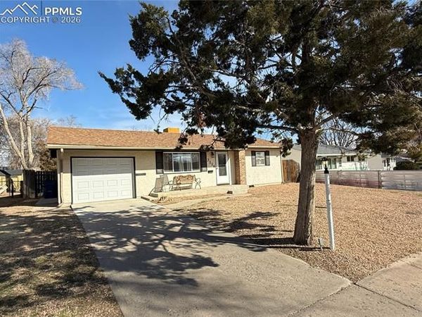3116 San Isabel Avenue, Pueblo, CO 81008