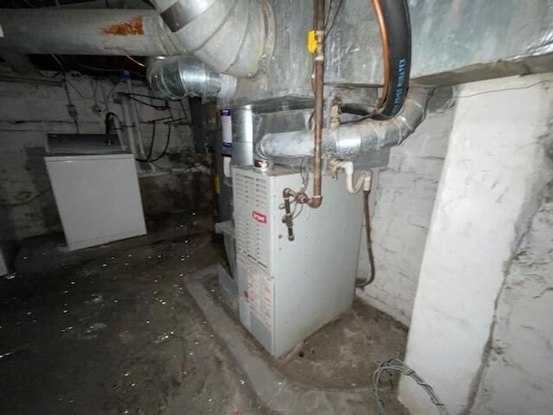 403-05 E Welch Avenue, Columbus, OH 43207 Photo 12