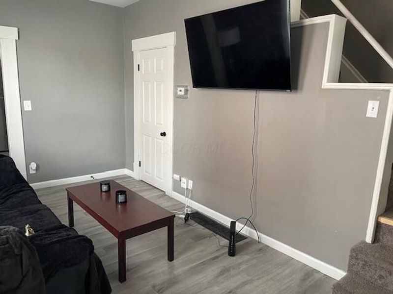 403-05 E Welch Avenue, Columbus, OH 43207 Photo 5