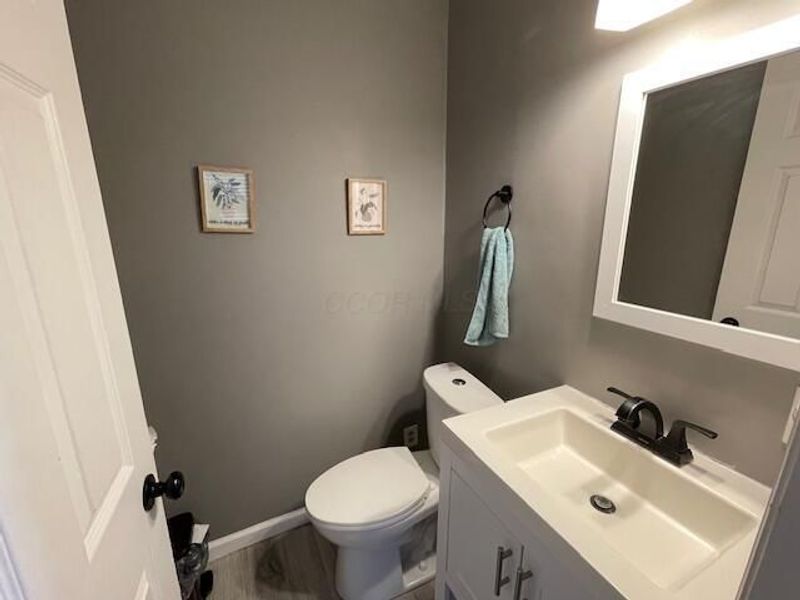 403-05 E Welch Avenue, Columbus, OH 43207 Photo 7