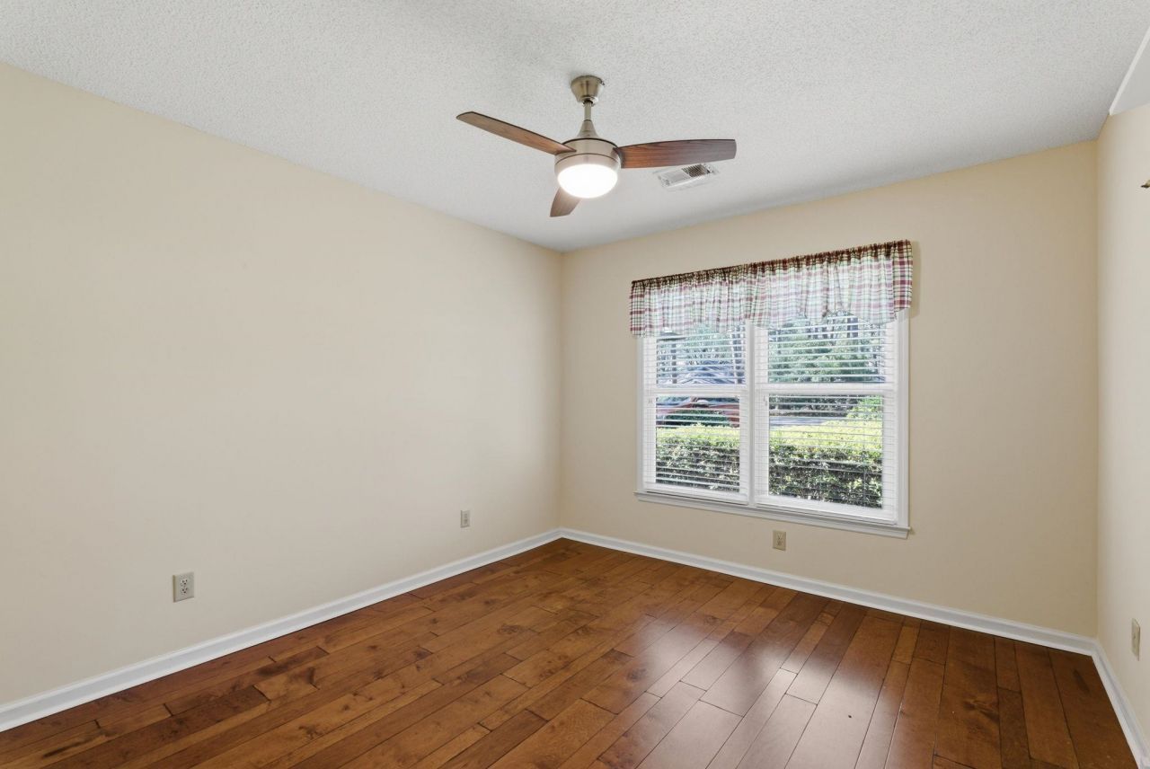 103 Timberline Dr. Photo 32