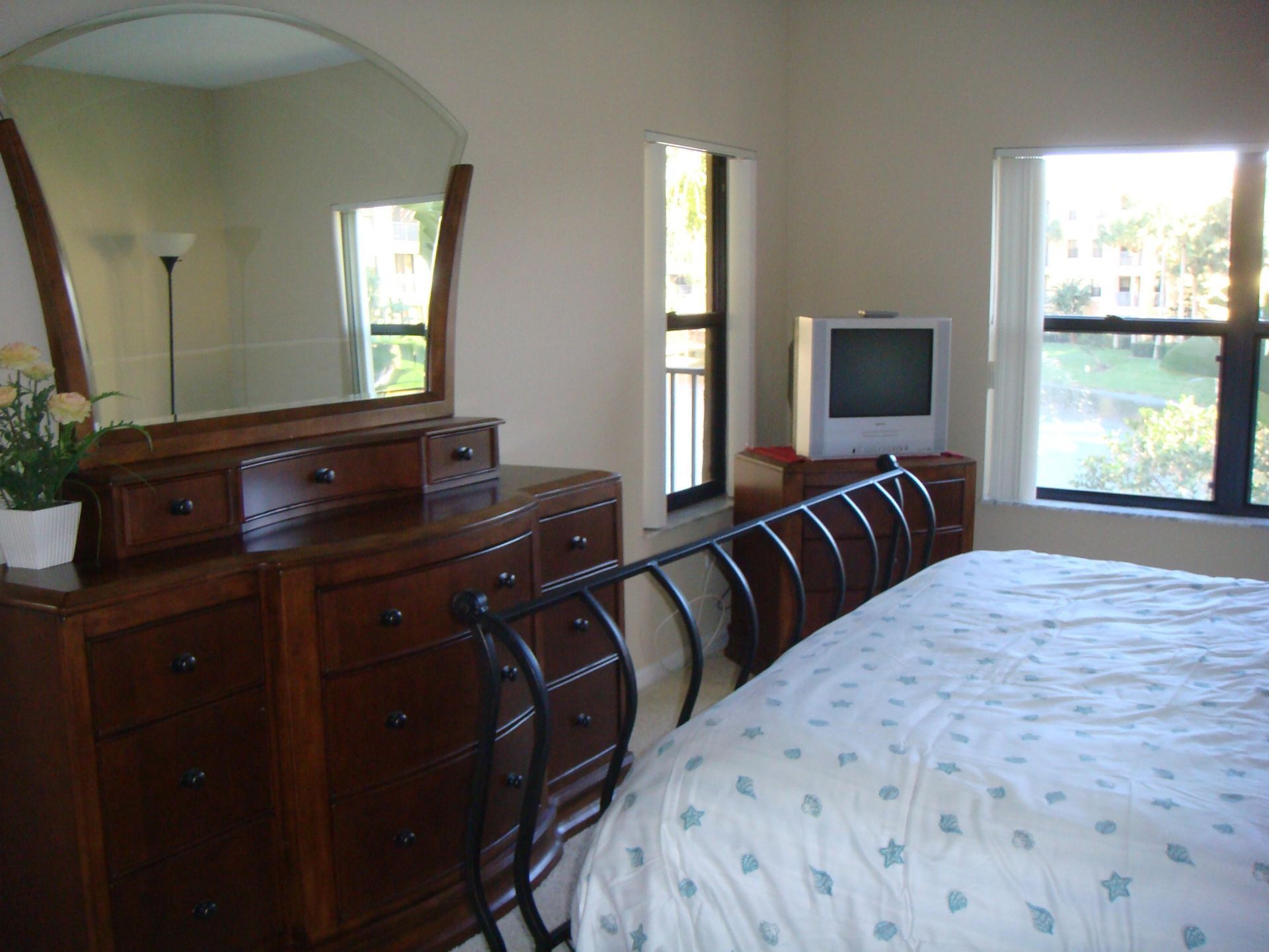 200 Uno Lago Drive, Unit 201, Juno Beach, FL 33408 Photo