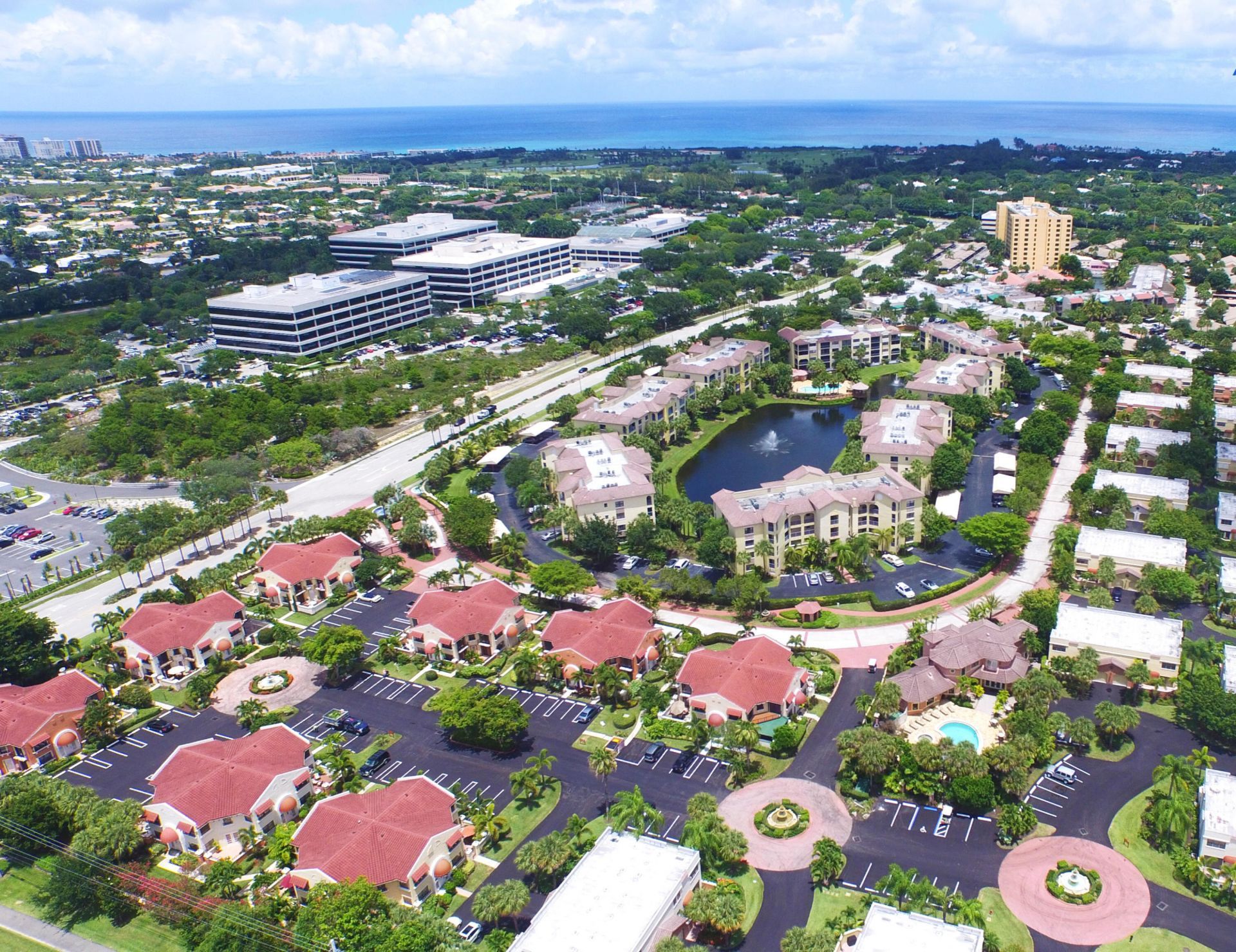 200 Uno Lago Drive, Unit 201, Juno Beach, FL 33408 Photo