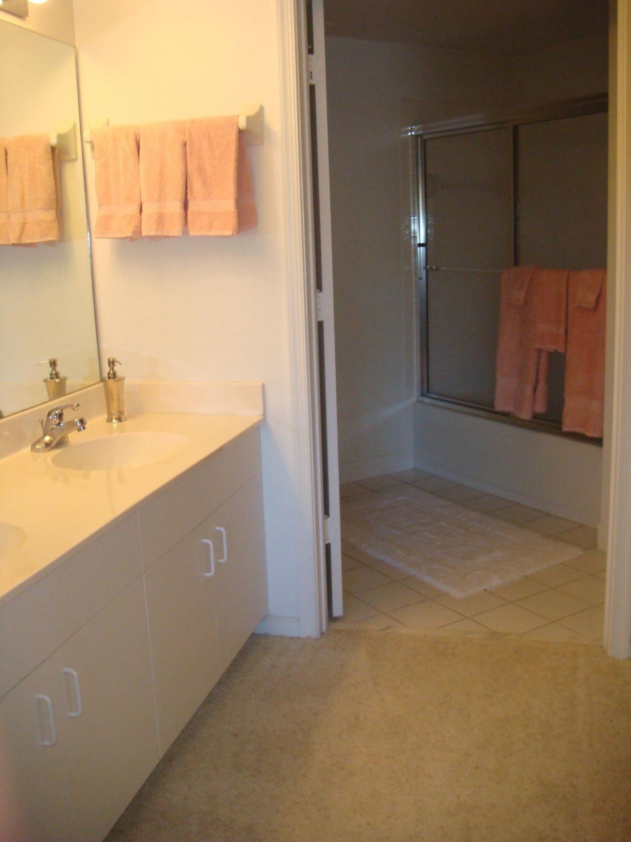 200 Uno Lago Drive, Unit 201, Juno Beach, FL 33408 Photo