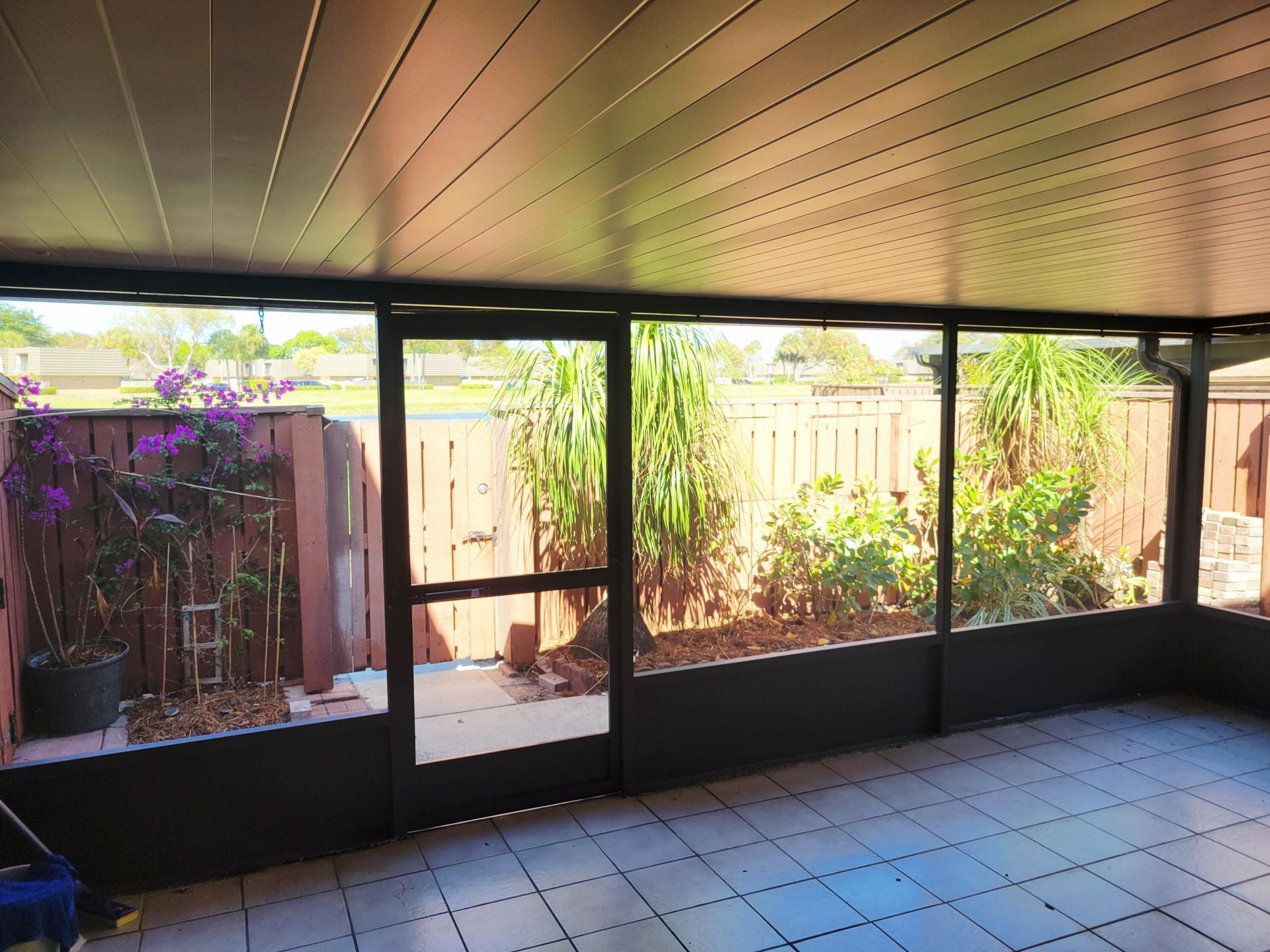 6407 64th Way, West Palm Beach, FL 33409 Photo