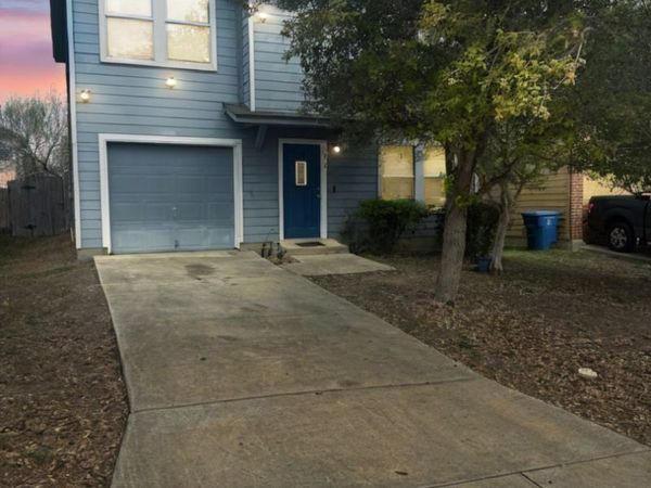 7819 Horse Holw, San Antonio, TX 78244