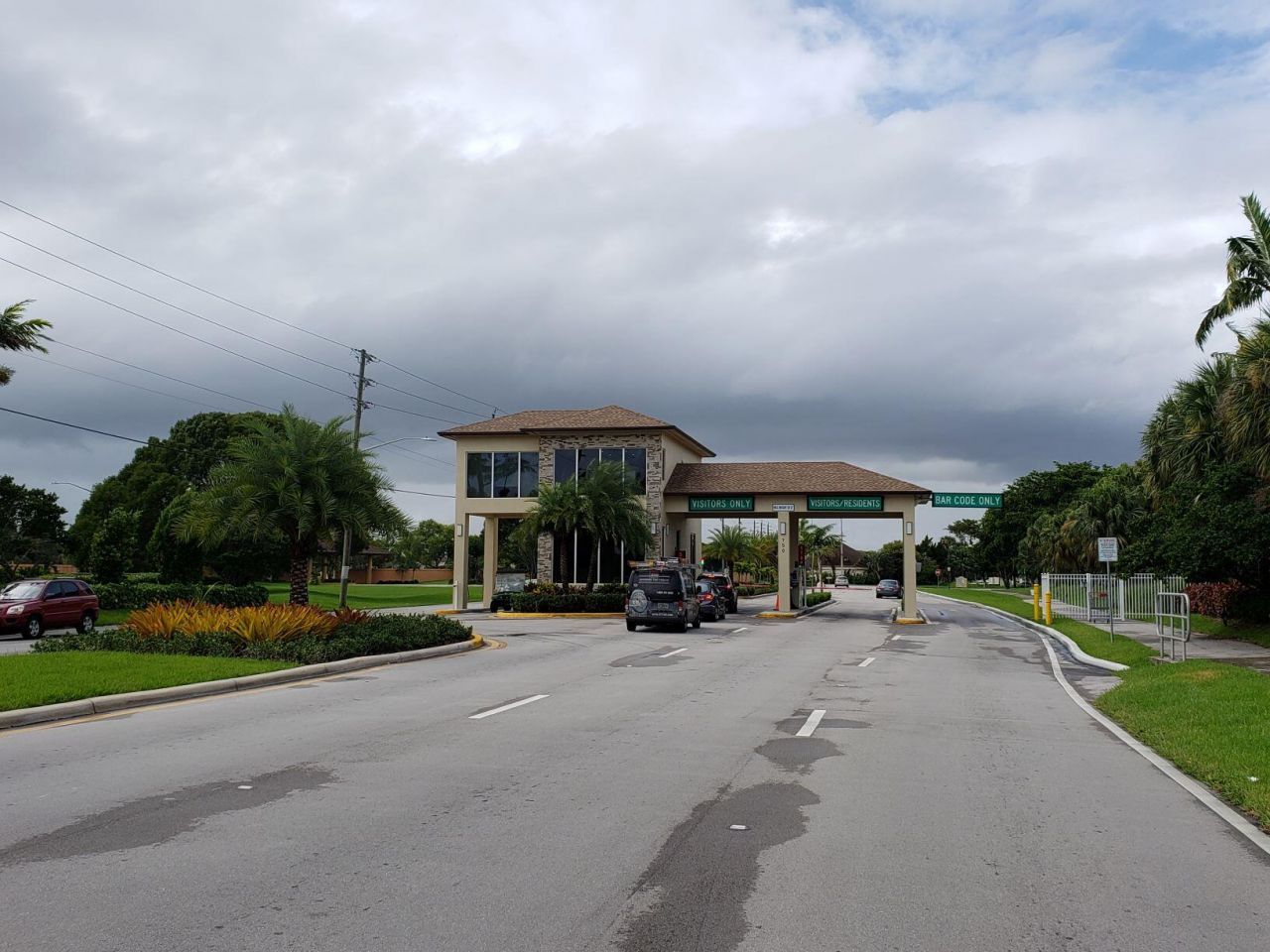 151 SW 135th Terrace, Unit 303t, Pembroke Pines, FL 33027 Photo