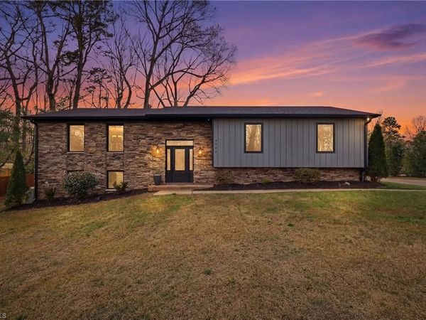 4900 Forest Oaks Drive, Greensboro, NC 27406