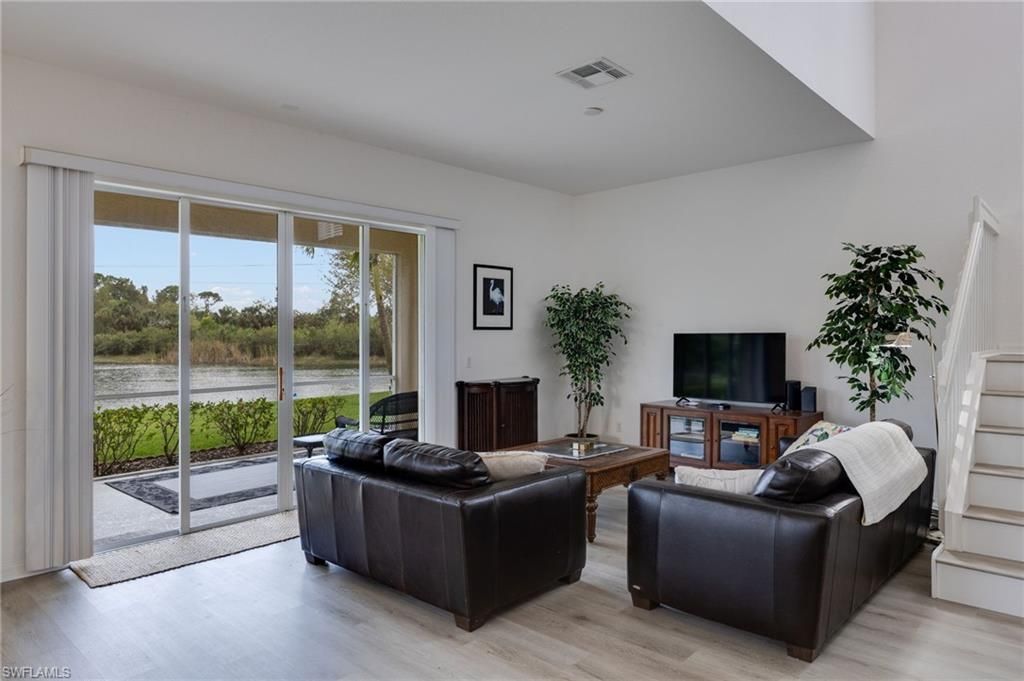 944 Golden Pond Ct, Cape Coral, FL 33909 Photo