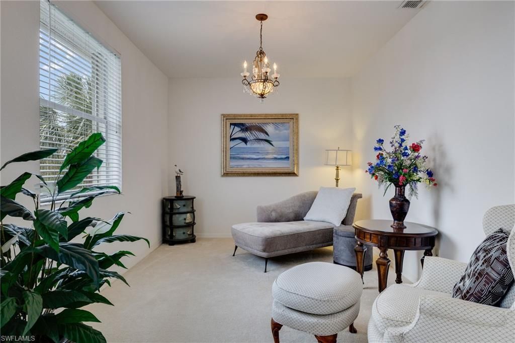 944 Golden Pond Ct, Cape Coral, FL 33909 Photo