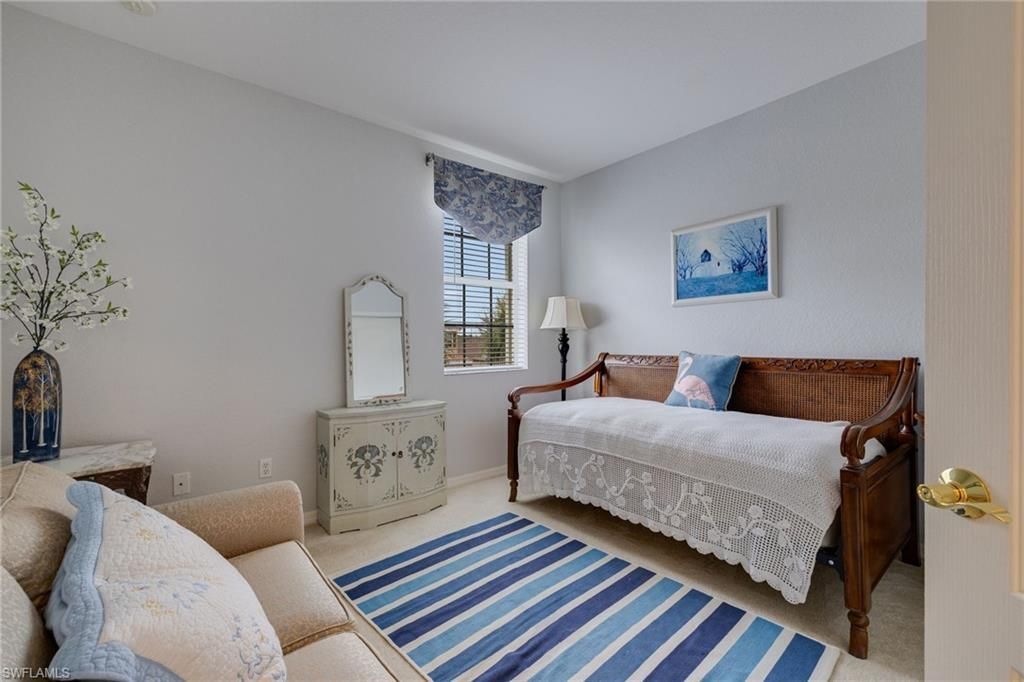 944 Golden Pond Ct, Cape Coral, FL 33909 Photo