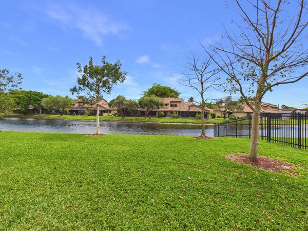 9780 Nob Hill Court, Unit 9780, Sunrise, FL 33351