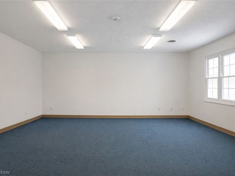 1300 Weathervane Lane, Unit 319, Akron, OH 44313 Photo 9