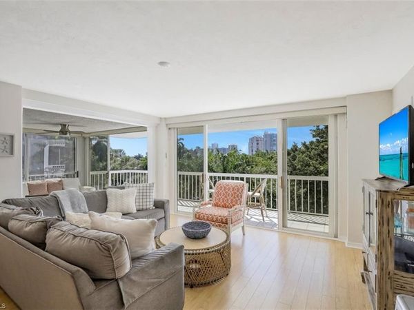 5501 Heron Pt DR, Unit 201, NAPLES, FL 34108