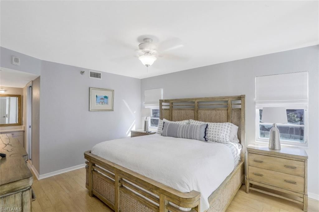 5501 Heron Pt Dr, Unit 201, Naples, FL 34108 Photo