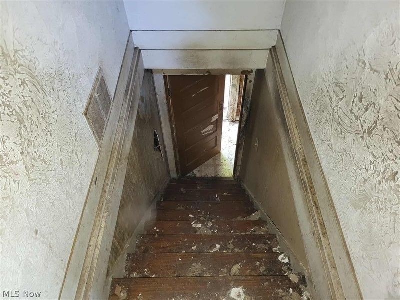 130 Haywood Street, East Liverpool, OH 43920 Photo 12