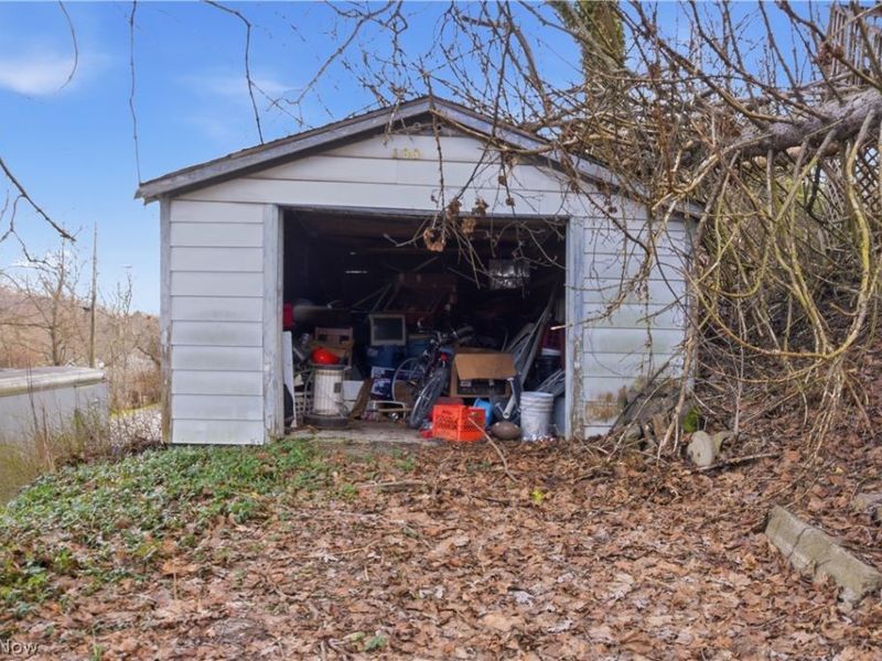 130 Haywood Street, East Liverpool, OH 43920 Photo 14