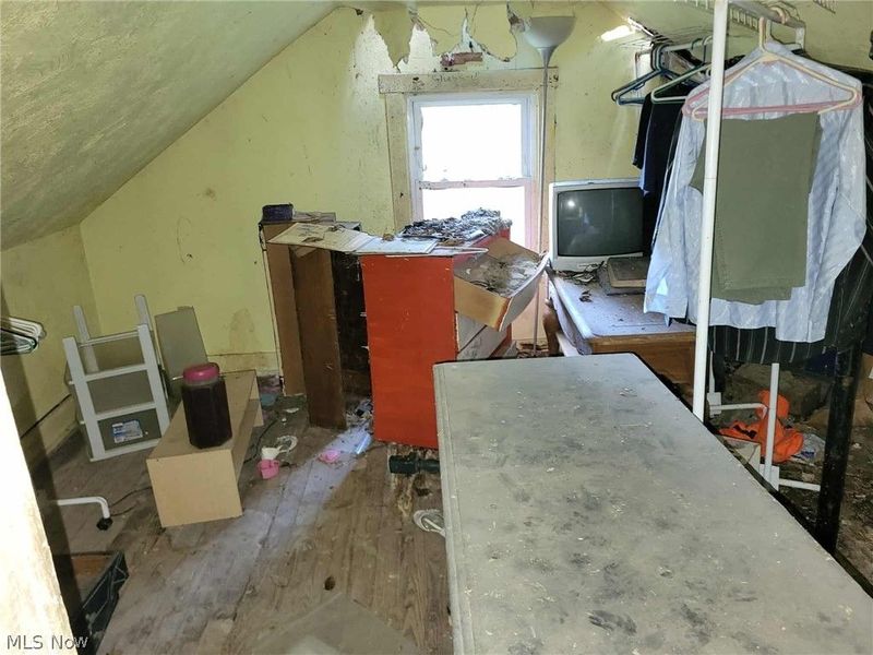 130 Haywood Street, East Liverpool, OH 43920 Photo 4