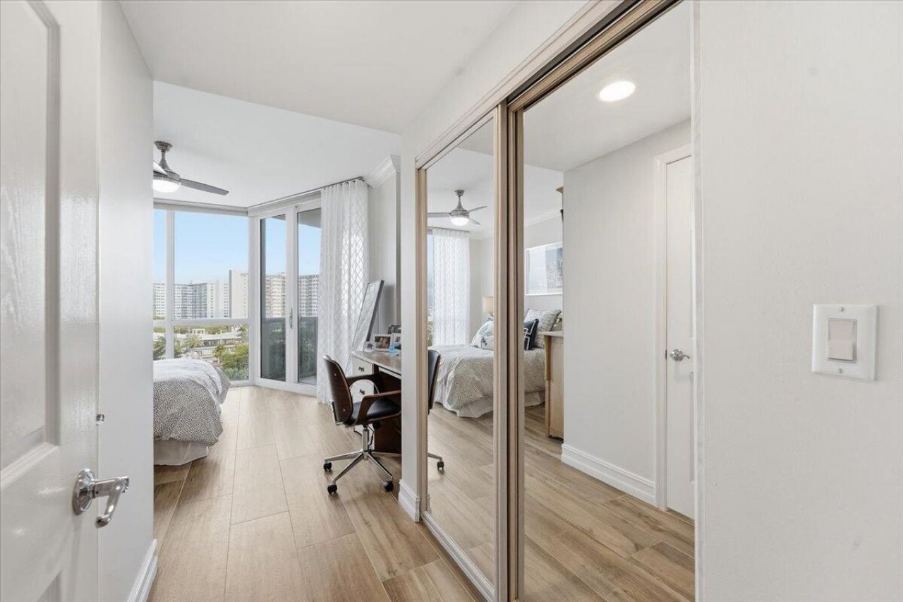 3200 N Ocean Boulevard N, Unit 703, Fort Lauderdale, FL 33308 Photo