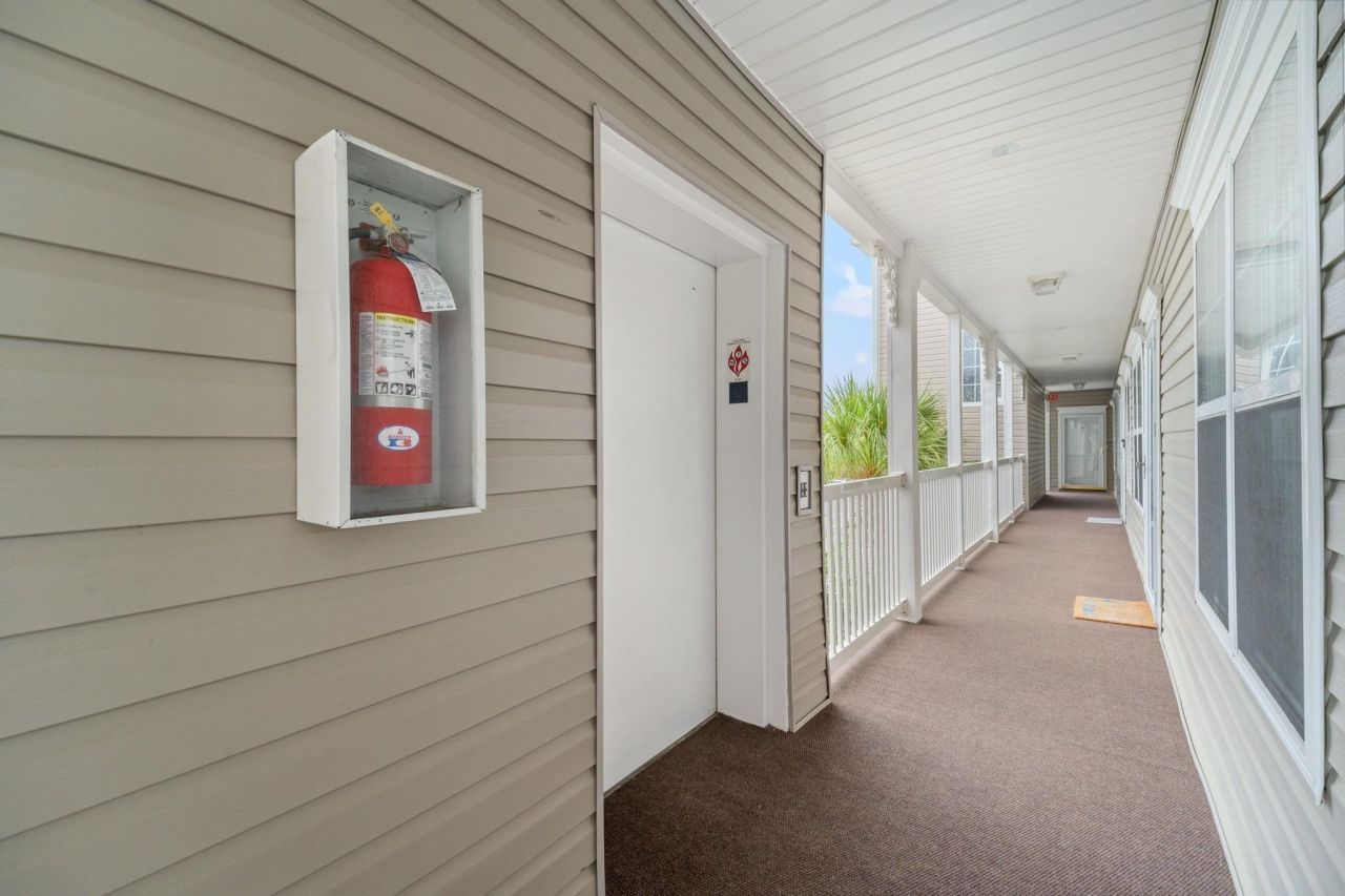 4220 Coquina Harbour Dr. Photo 38