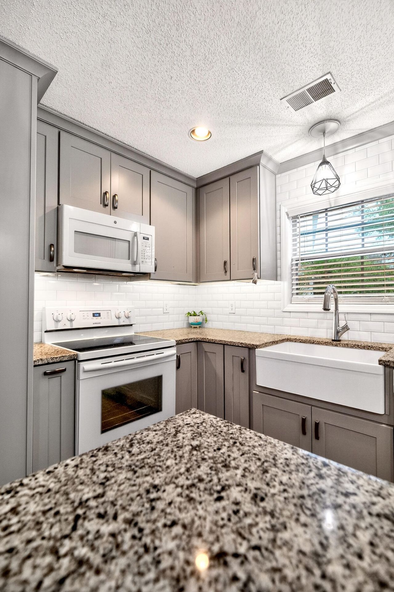 300 Yellow Hawthorn Circle Photo 22