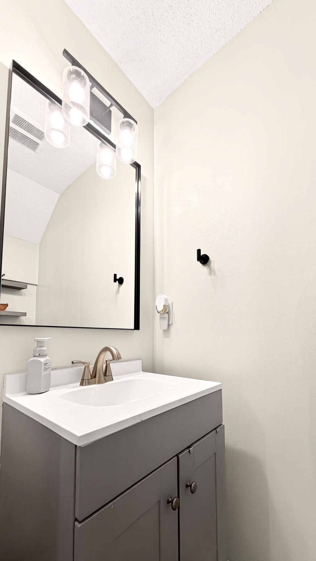 300 Yellow Hawthorn Circle Photo 27