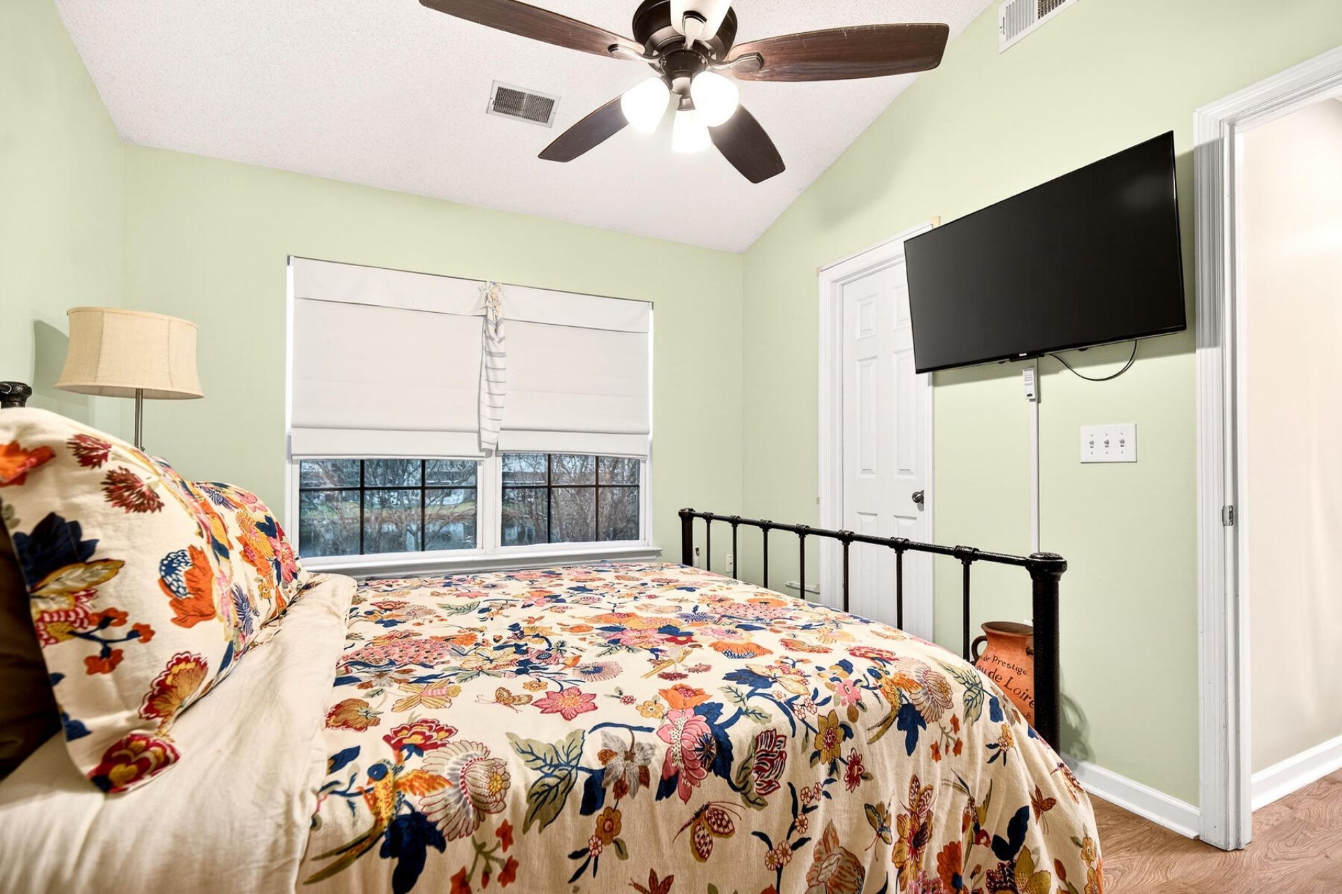 300 Yellow Hawthorn Circle Photo 45