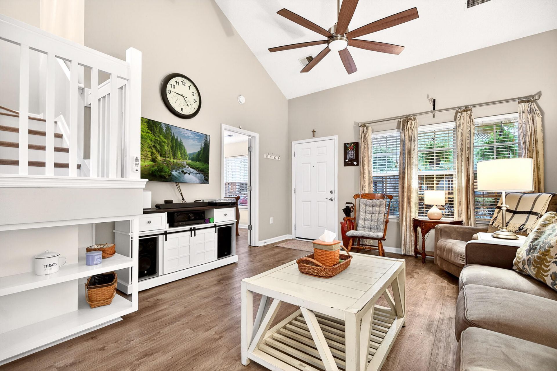 300 Yellow Hawthorn Circle Photo 6